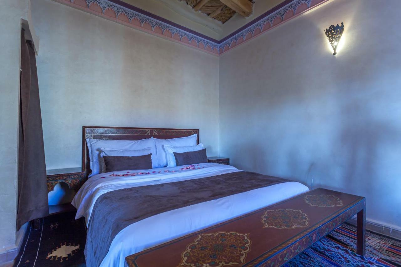 Kasbah Tizzarouine Bed & Breakfast Boumalne Dades Exterior photo